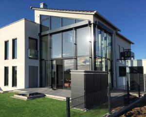 Die moderne Gartenbox in anthrazit
