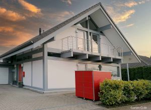 Müllbox mit integrierter Rollatorgarage