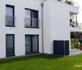 Geräteschrank für moderne Gärten und Wohnanlagen in Anthrazit Ral 7016 TR ; GH ; AG