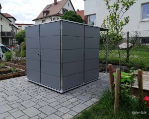 PU ; GH ; MG ; BS ; Das kleine moderne Gartenhaus mit Unterstand