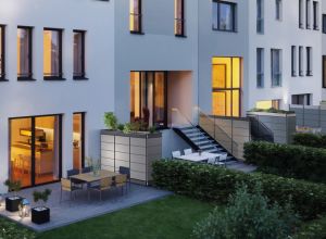 Der Outdoor Schrank auf der Terrasse