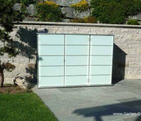 Der Design Gartenschrank aus Glas