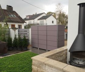 Moderne Pooltechnikeinhausung für kleine Gärten
