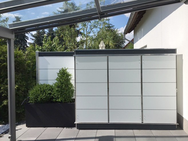 Gartenschrank Sichtschutz als Terrassentrenner